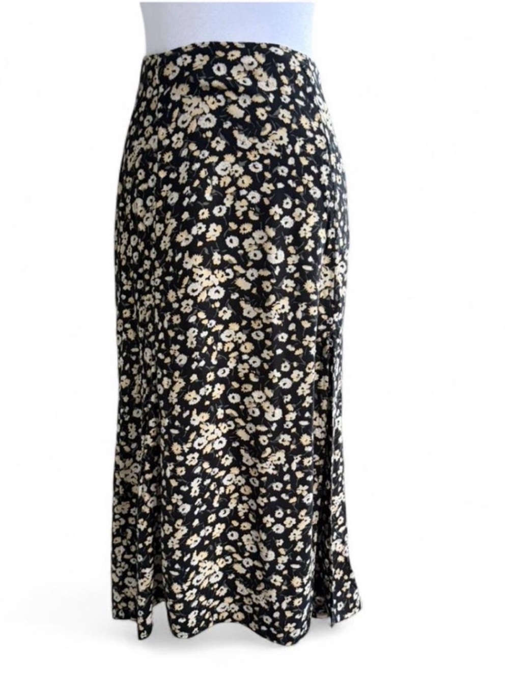 Abercrombie & Fitch Black Maxi Skirt with Cream Floral Print